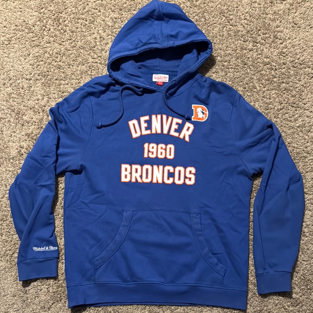 Mitchell and Ness Denver Broncos Hoodie
